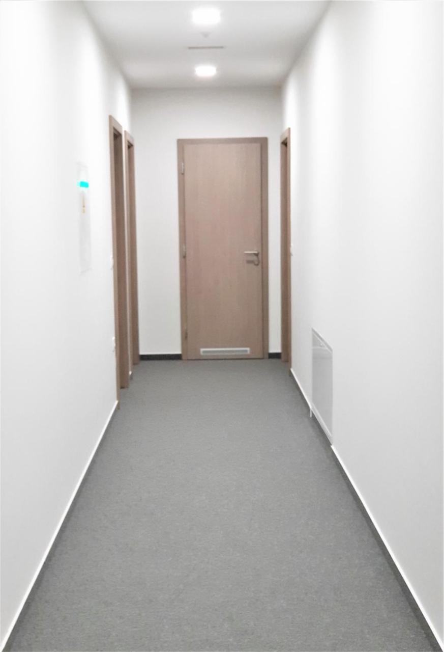 Smart Hostel Славонски брод Екстериор снимка