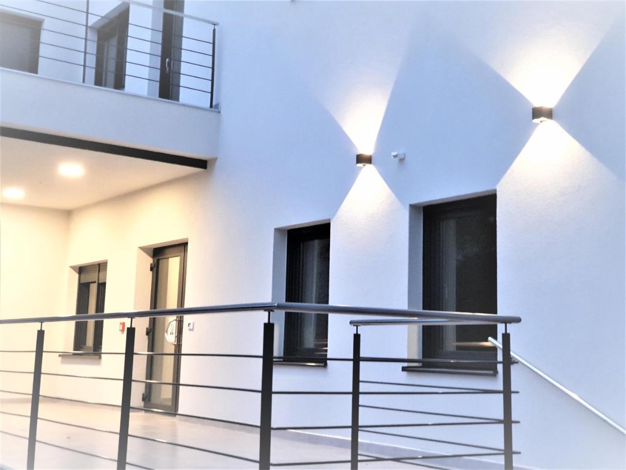 Smart Hostel Славонски брод Екстериор снимка